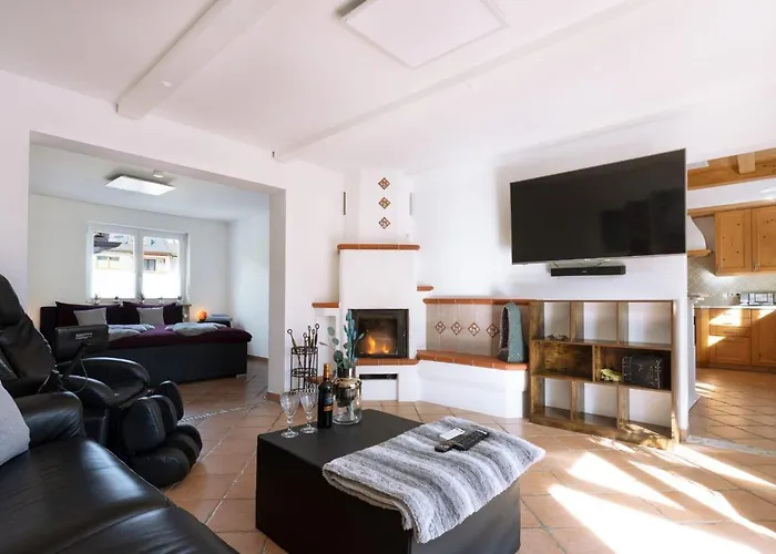 Kaminwohnung Mit 24qm Suedterrasse Naehe Zugspitze / Eibsee Гарміш-Партенкірхен